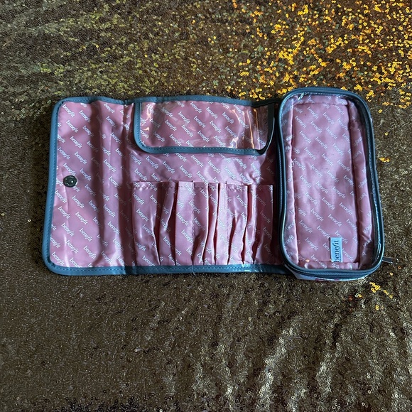 Benefit Women multicolored Beauty Makeup Bag - Picture 2 of 12